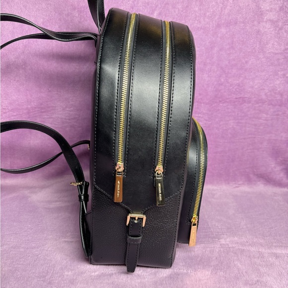 Michael Kors LG Jetset Backpack - Picture 2 of 8